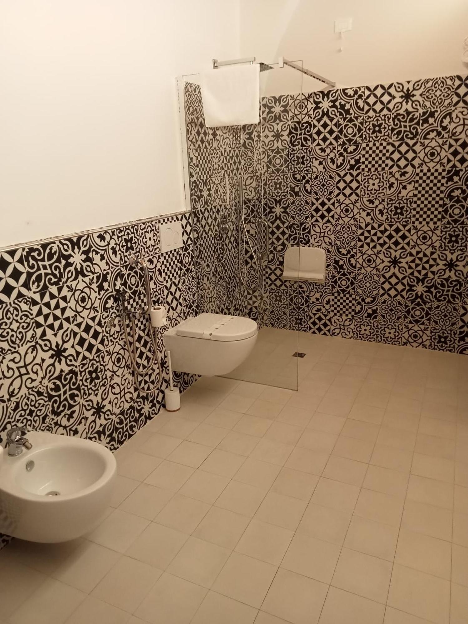 San Martino in Pensilis Dimora Donna Dora - Albergo Diffuso מראה חיצוני תמונה