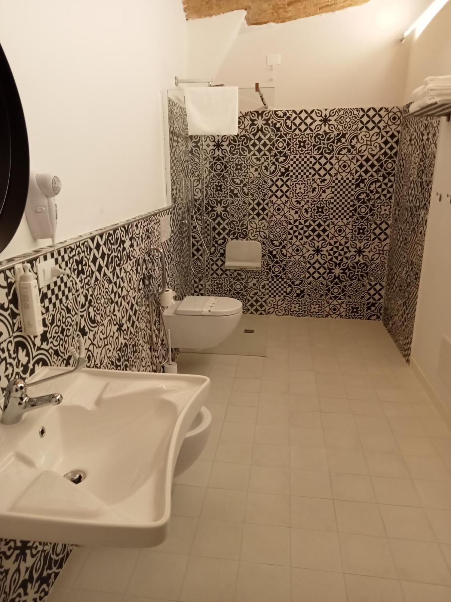 San Martino in Pensilis Dimora Donna Dora - Albergo Diffuso מראה חיצוני תמונה